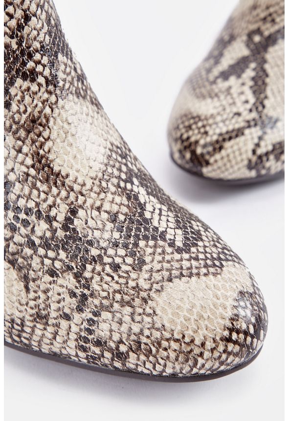 Justfab snakeskin outlet boots