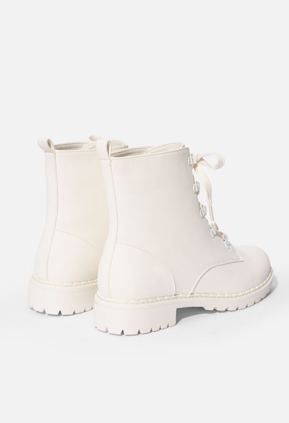 Jordyn lug sole deals combat boot