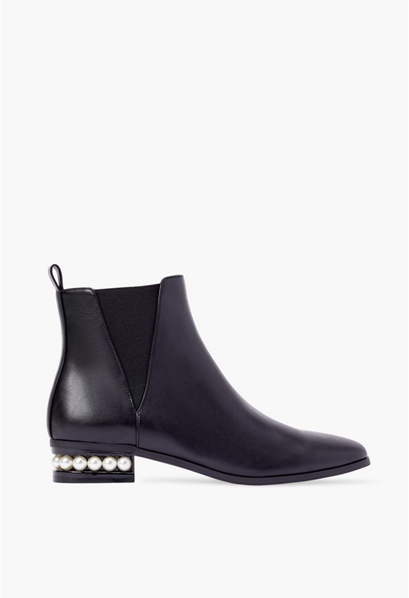 Pearl store chelsea boots