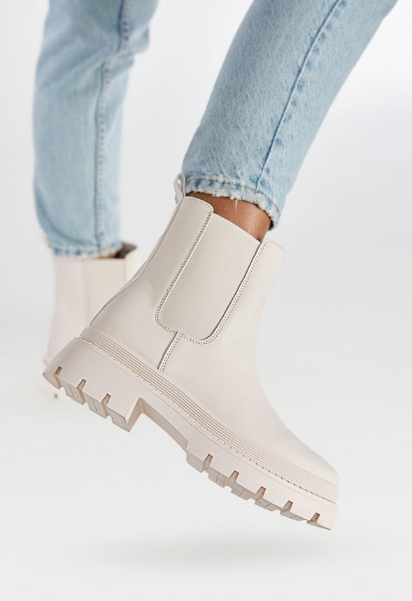 Justfab white outlet booties