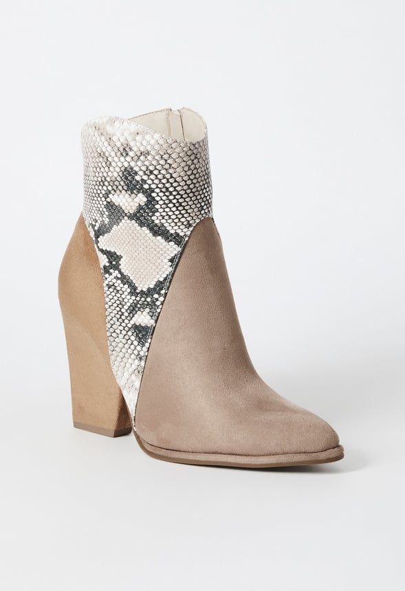 Justfab hotsell snakeskin boots