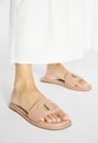 Suki Flache Sandale