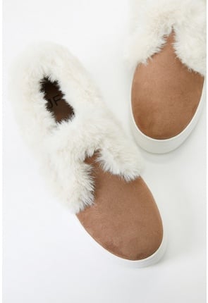 Faux fur hot sale slip on